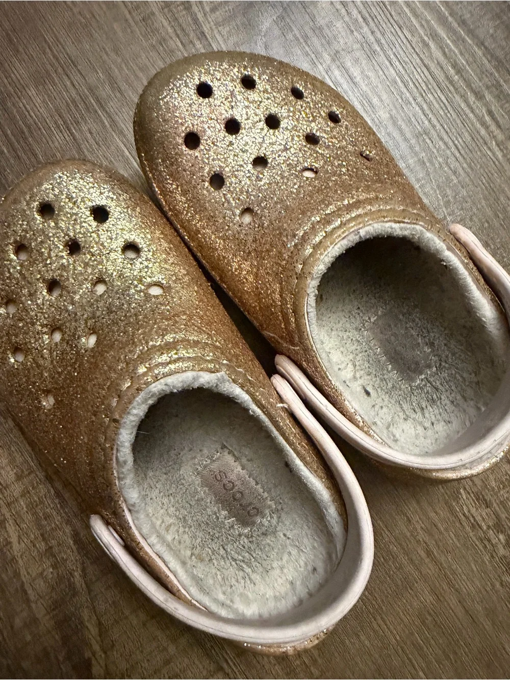 Crocs Kids Classic Glitter Clog - Rose Gold